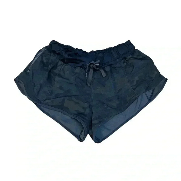 Lululemon Camo Athletics Shorts Size 4 - Picture 1 of 4